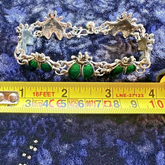 Vintage Beetle Bug Silver Tone Bracelet Green Cottagecore Witch Goth 60s - Picture 4 of 5